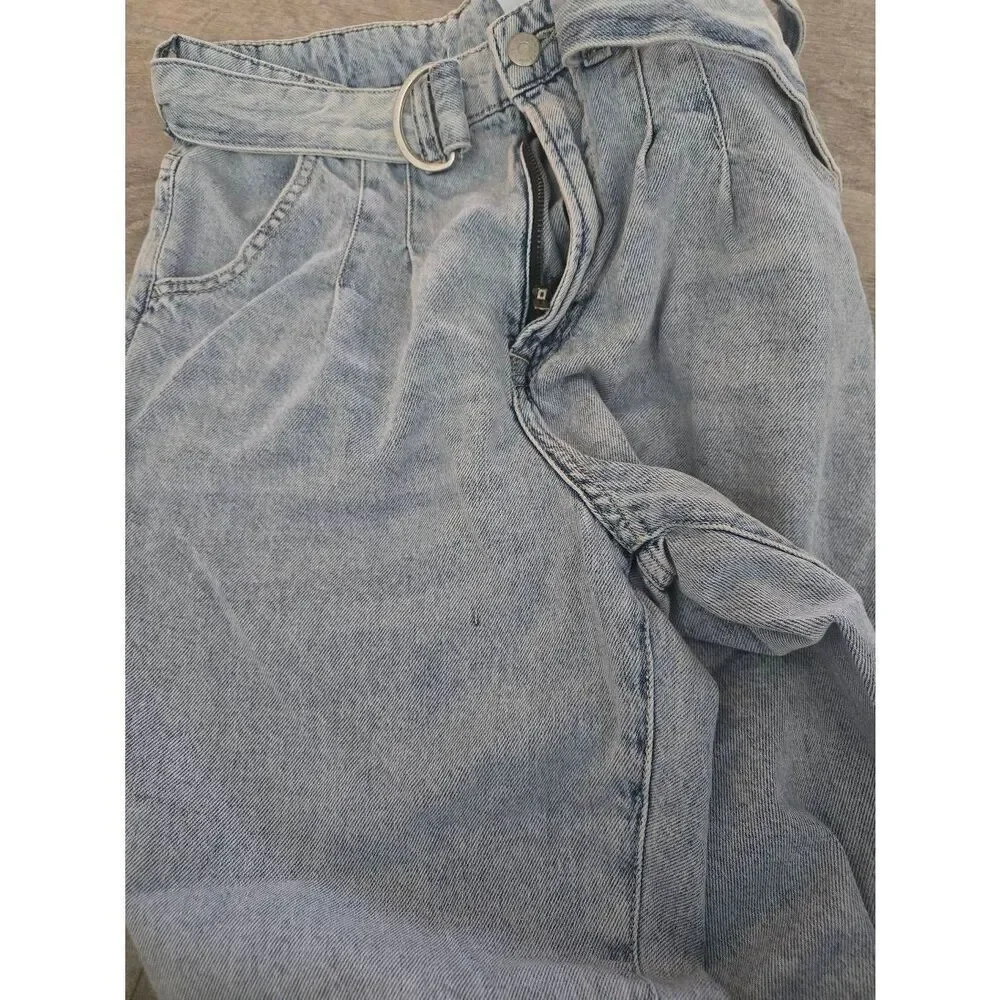 Women's H&M Ultra High Waisted Paperbag Mom Straight Leg‎ Jeans Size 4 - Picture 10 of 11